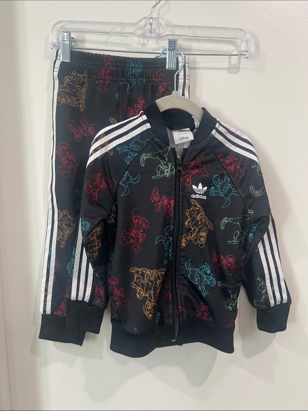adidas x Disney Mickey and Friends Set Kids Track Jacket and Pants Size 2-3Y